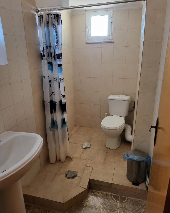 Athanasiadis Studios Vrasná Esterno foto