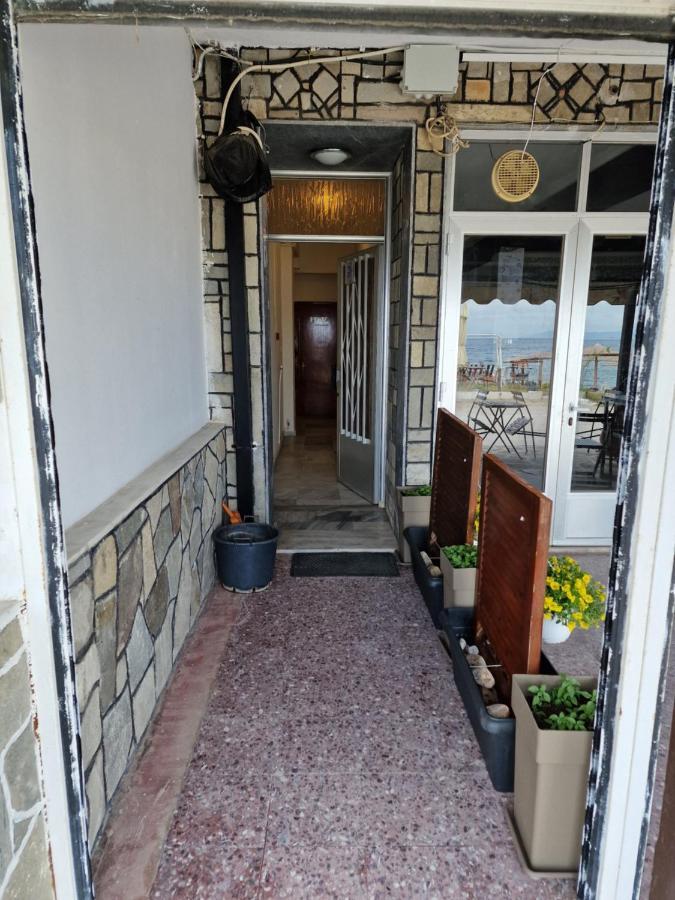Athanasiadis Studios Vrasná Esterno foto